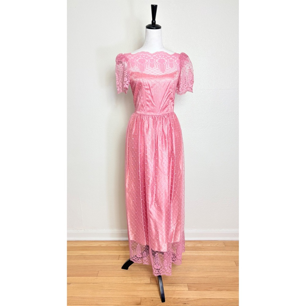 Y2K Vintage Pink Lace Formal Maxi Dress Size 7/8 Coquette Wedding 90s 80s Party
